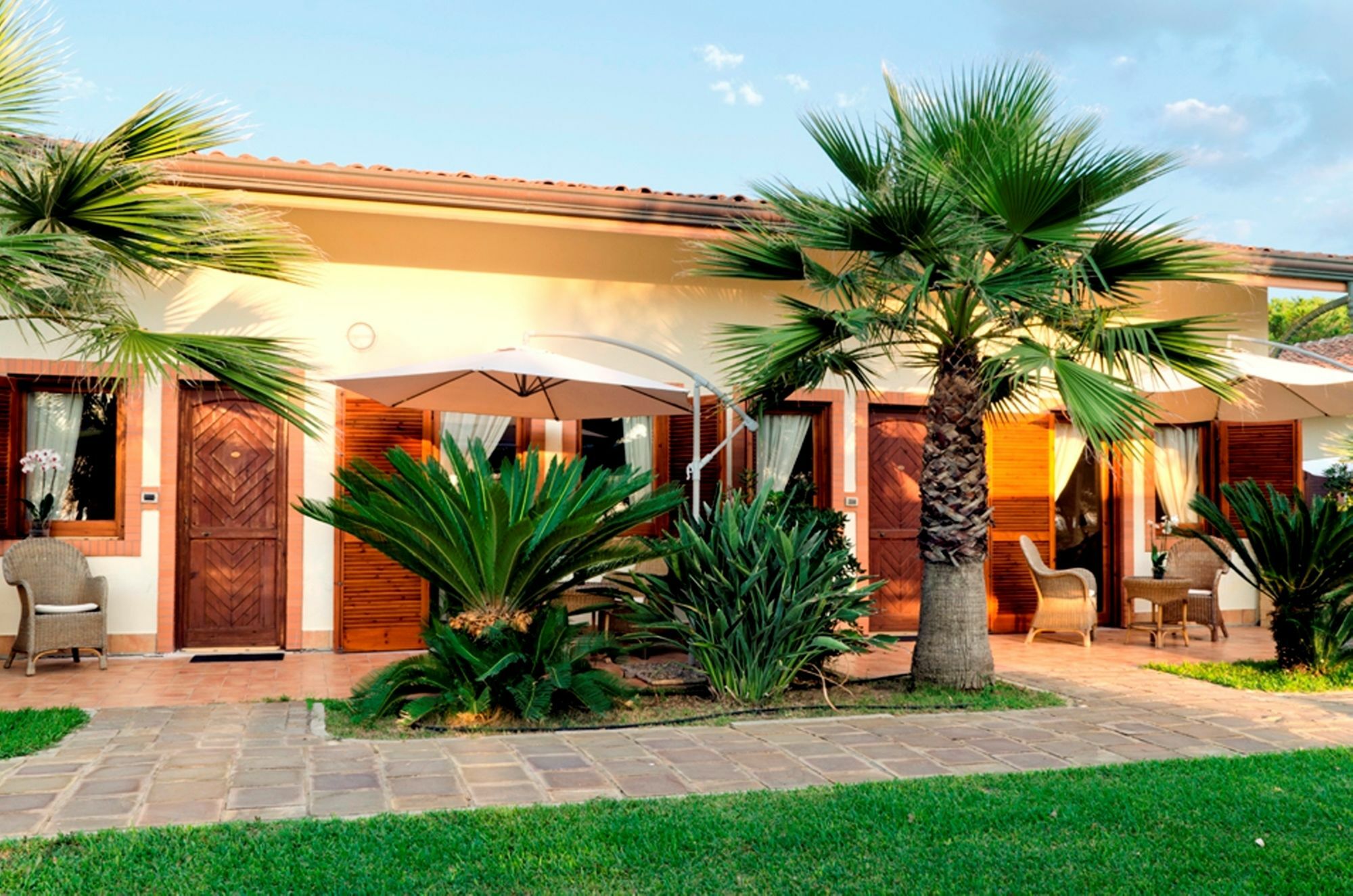 Paestum Inn Beach Resort Hotel